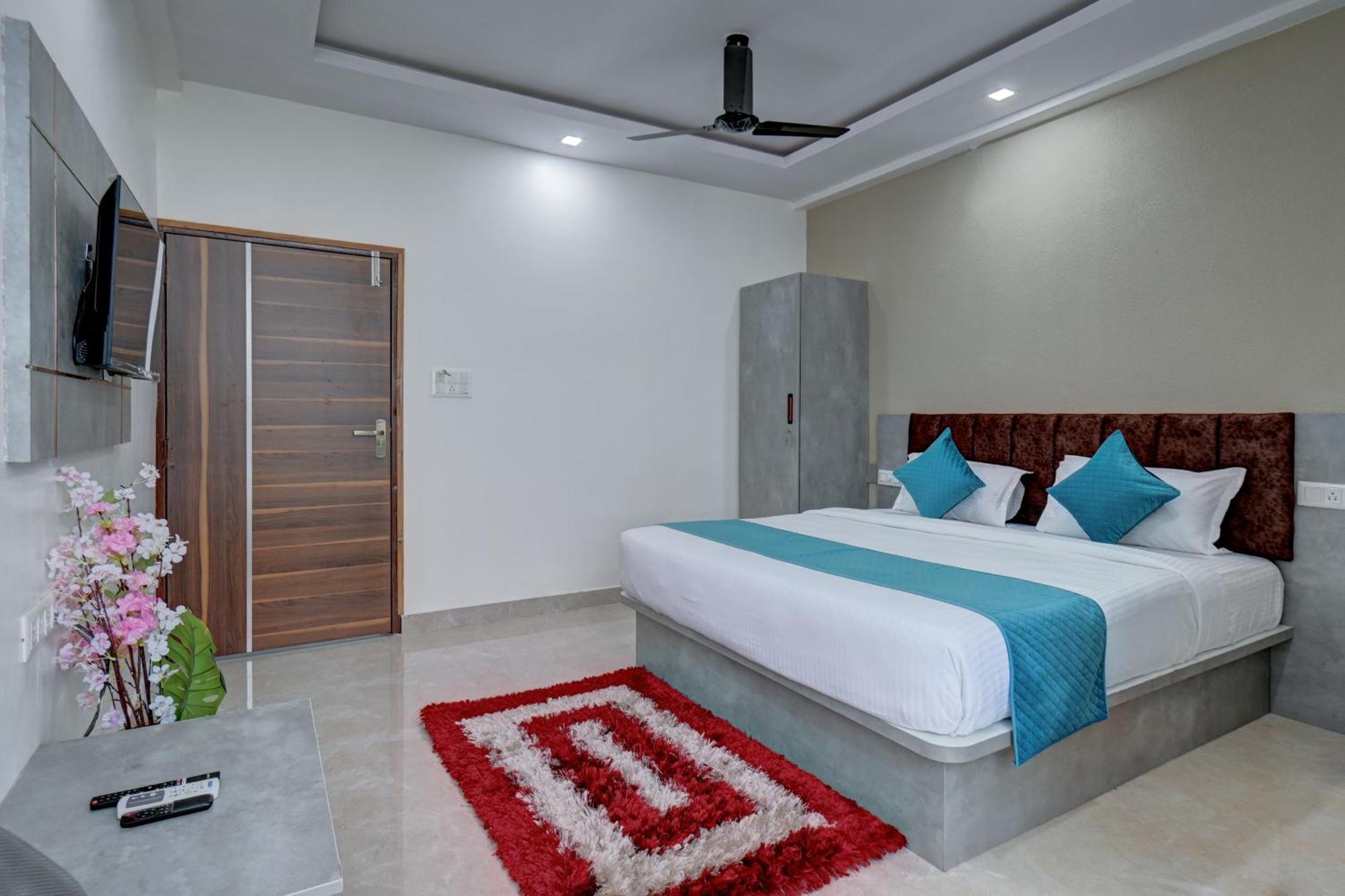 Hotel Cloud 9 Luxury Stay Mysore Exterior foto